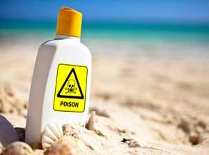 toxic-sunscreen-lotion